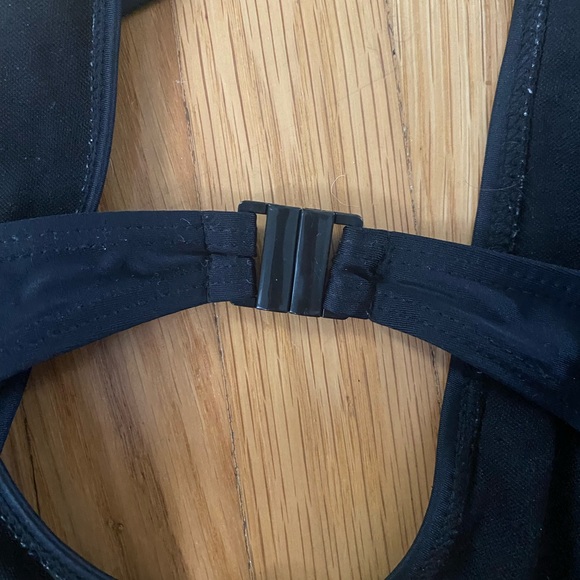 Misguided Black Underwire Bikini Top - Picture 2 of 3